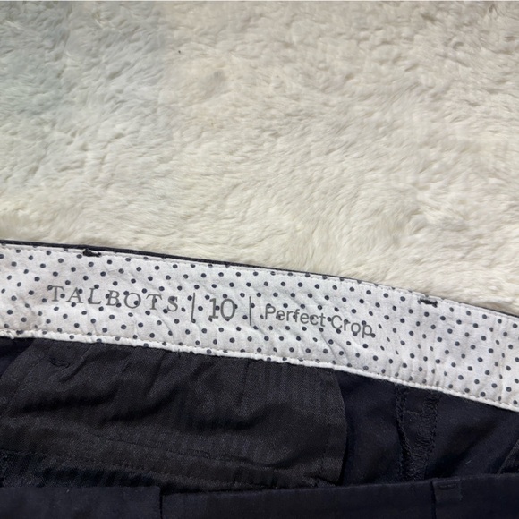 Talbots Perfect Crop size 10 black - Picture 3 of 9